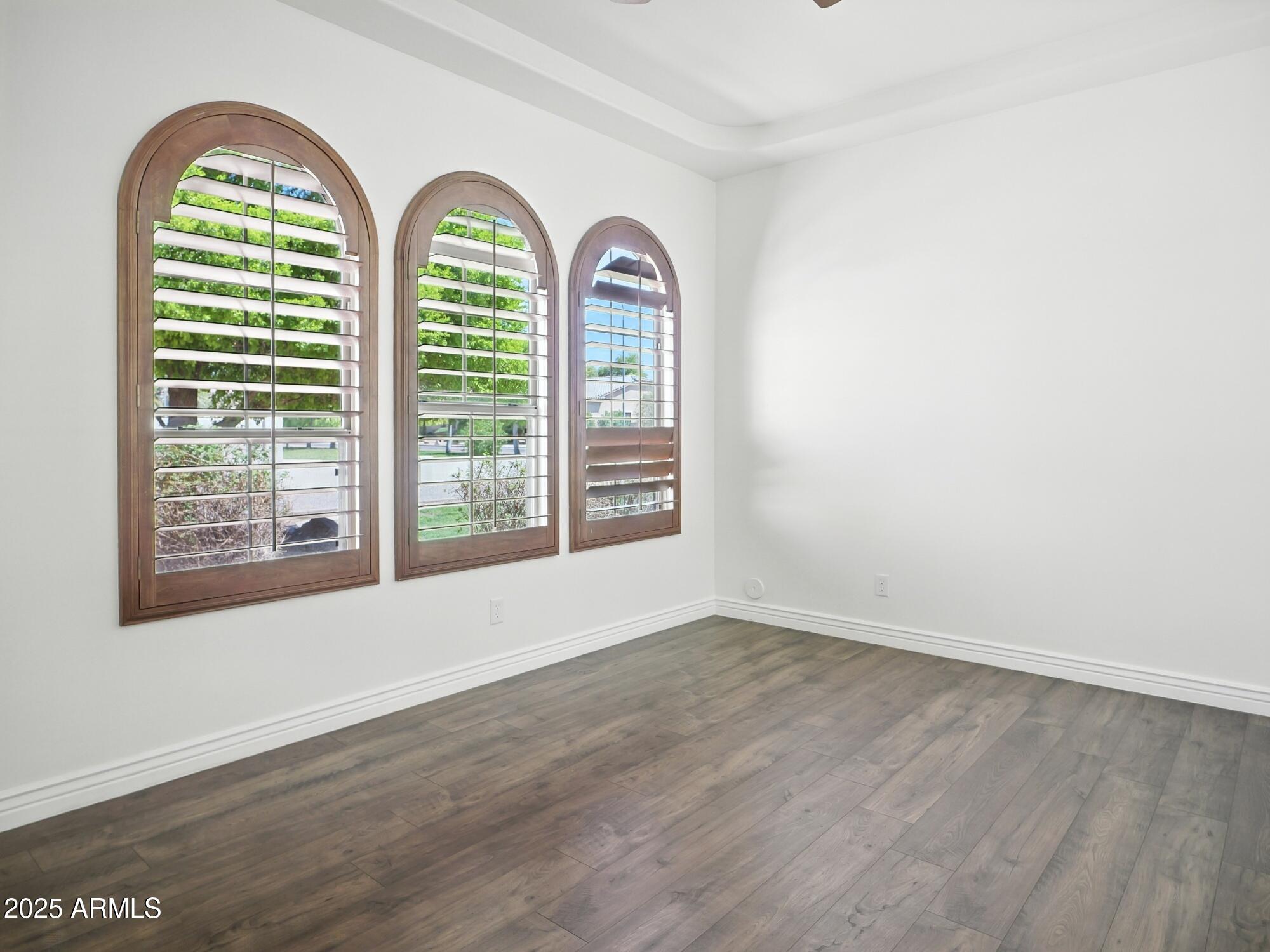 Chandler, Arizona, 85249, United States, 7 Bedrooms Bedrooms, ,8 BathroomsBathrooms,Residential,For Sale,1986072