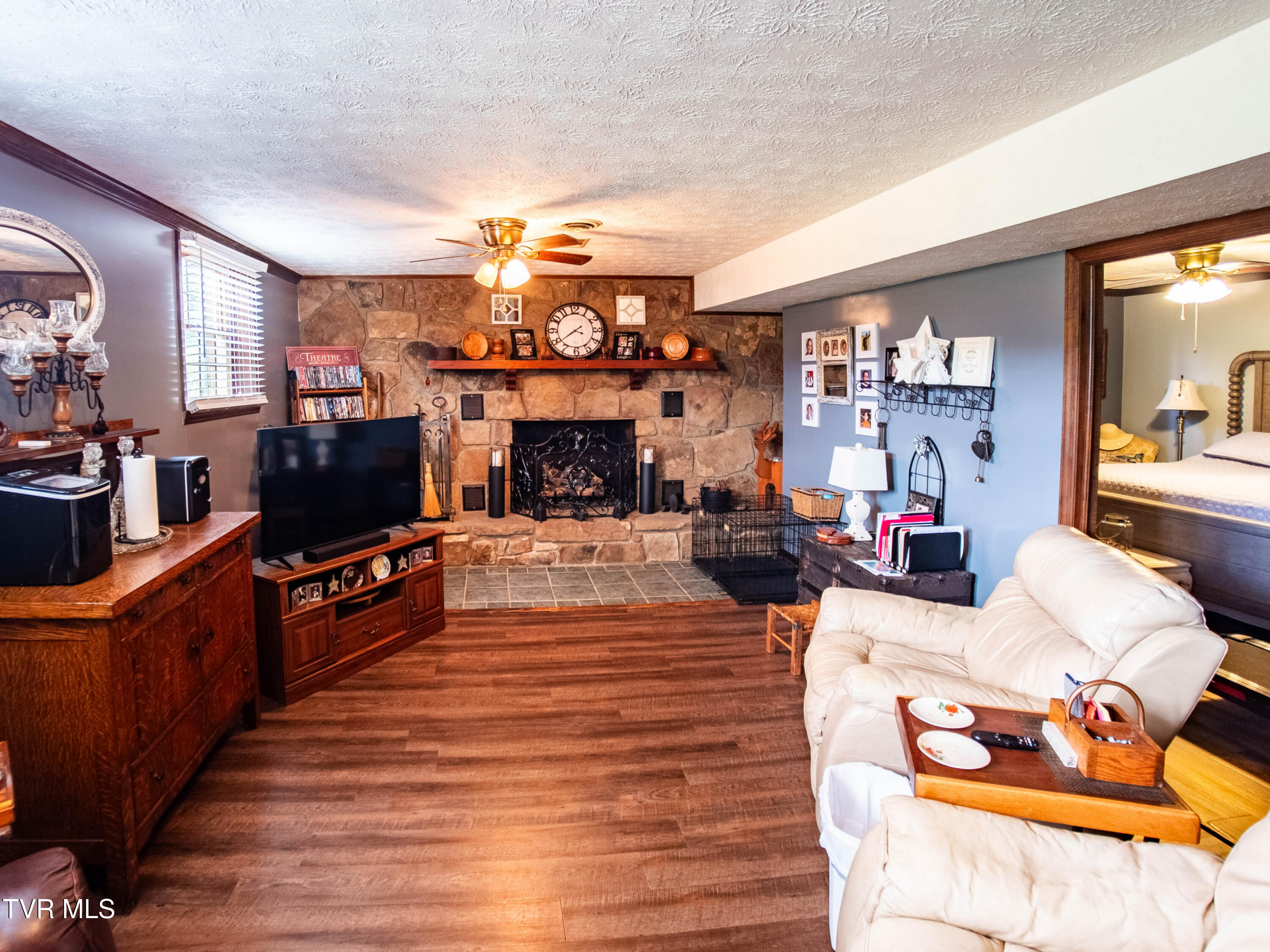 Surgoinsville, Tennessee, 37873, United States, 3 Bedrooms Bedrooms, ,3 BathroomsBathrooms,Residential,For Sale,1937059