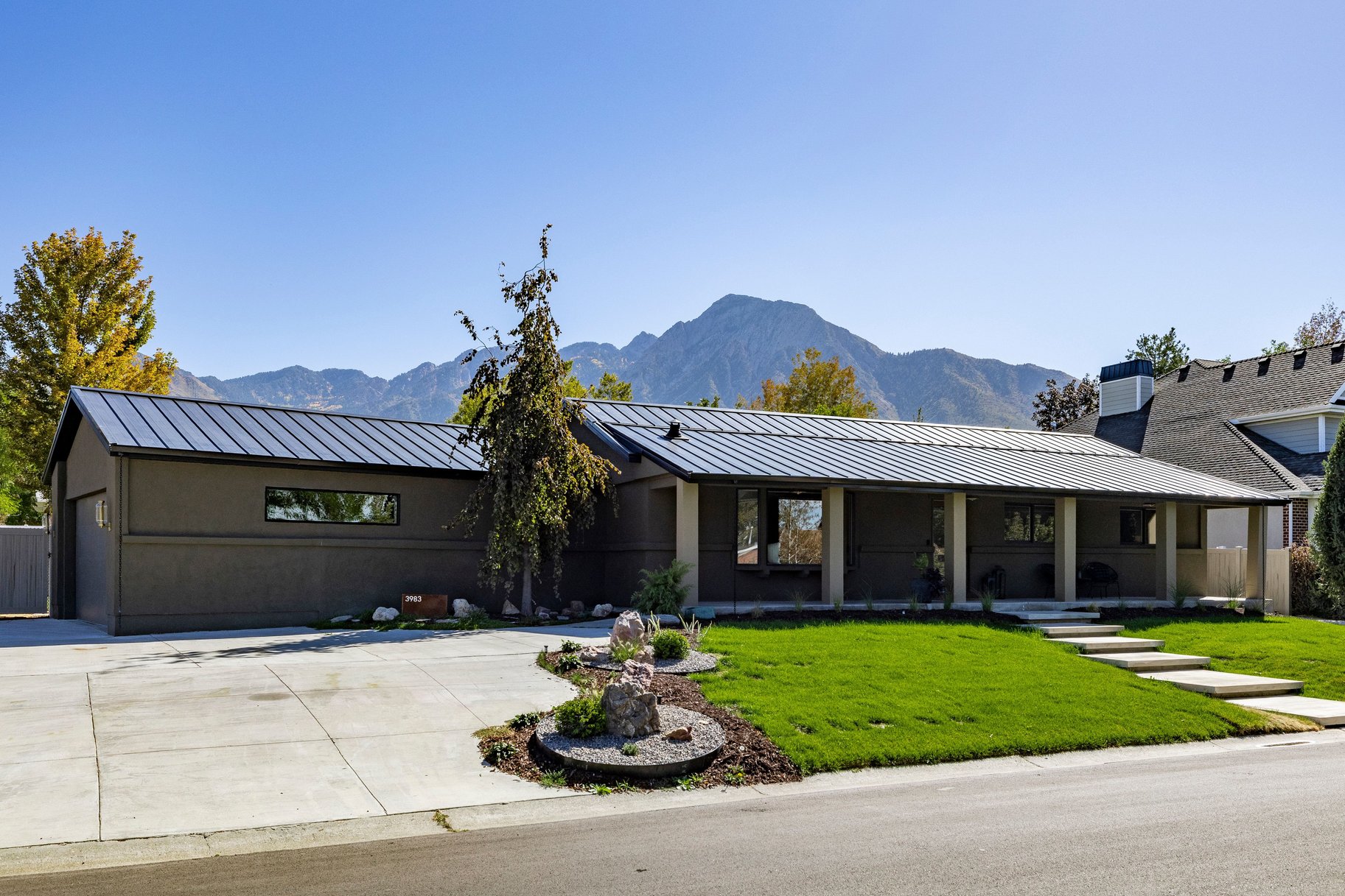  Rebuilt Mountain Modern in Holladay - 物件實景