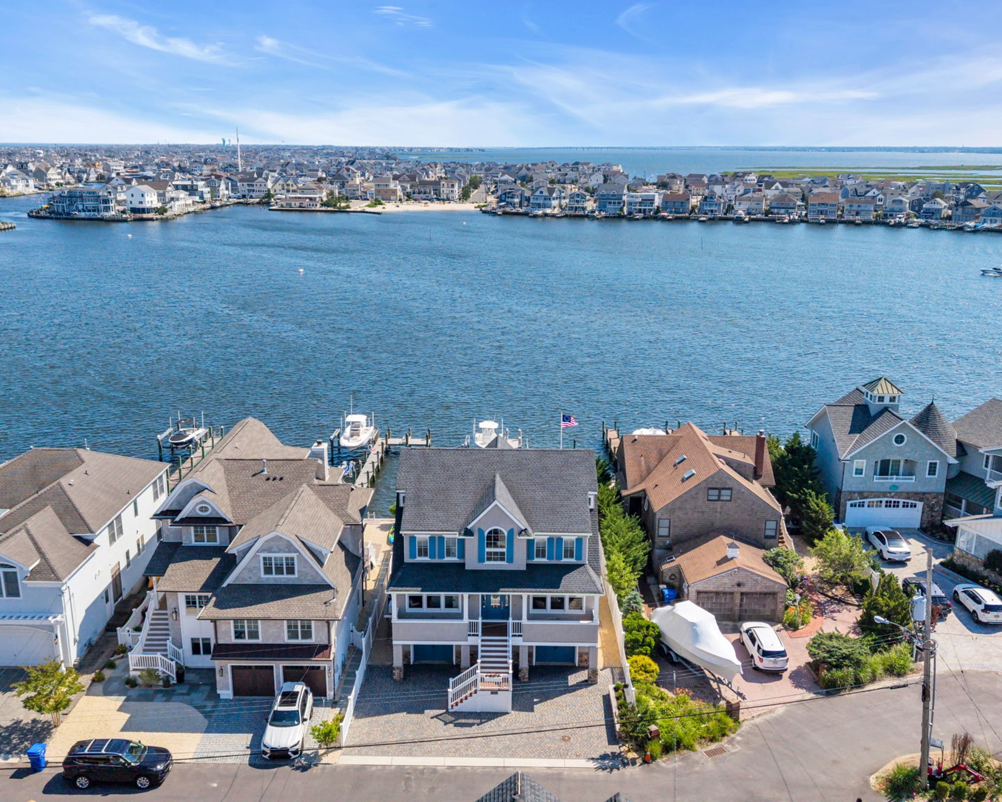 Magnificent Normandy Harbor Bayfront - 物件實景
