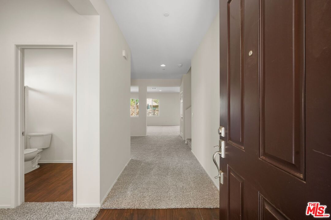 Lancaster, California, 93534, United States, 5 Bedrooms Bedrooms, ,3 BathroomsBathrooms,Residential,For Sale,1942304