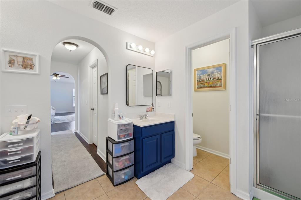 Leesburg, Florida, 34748, United States, 6 Bedrooms Bedrooms, ,5 BathroomsBathrooms,Residential,For Sale,1785536