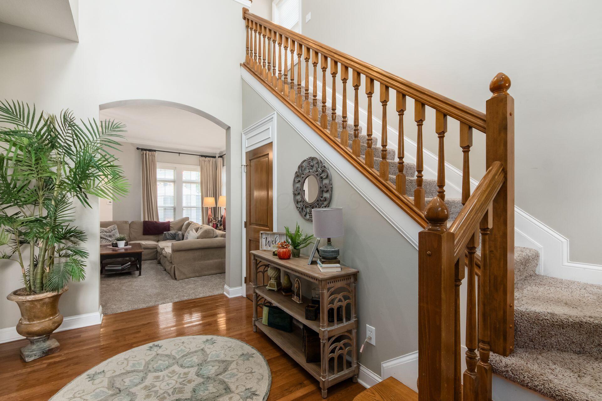 Dublin, Ohio, 43017, United States, 3 Bedrooms Bedrooms, ,3 BathroomsBathrooms,Residential,For Sale,1993480