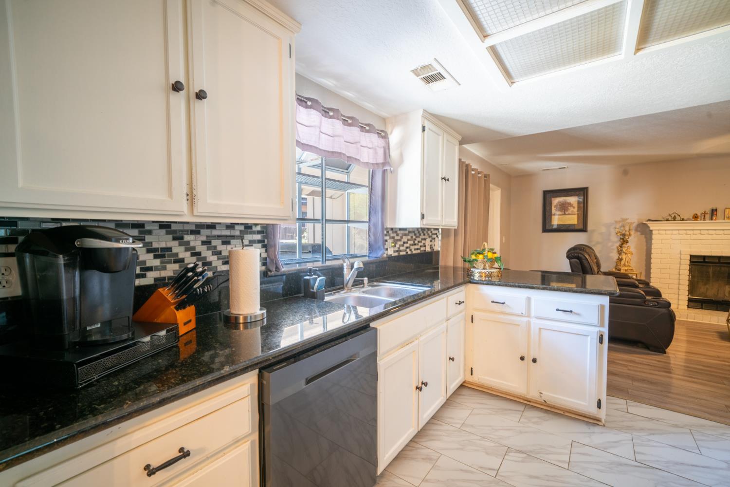 Modesto, California, 95355, United States, 3 Bedrooms Bedrooms, ,3 BathroomsBathrooms,Residential,For Sale,1921858