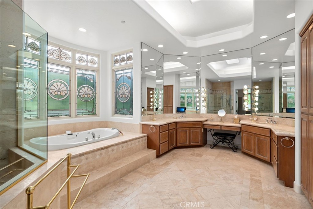 Rancho Santa Fe, California, 92067, United States, 5 Bedrooms Bedrooms, ,6 BathroomsBathrooms,Residential,For Sale,1989068