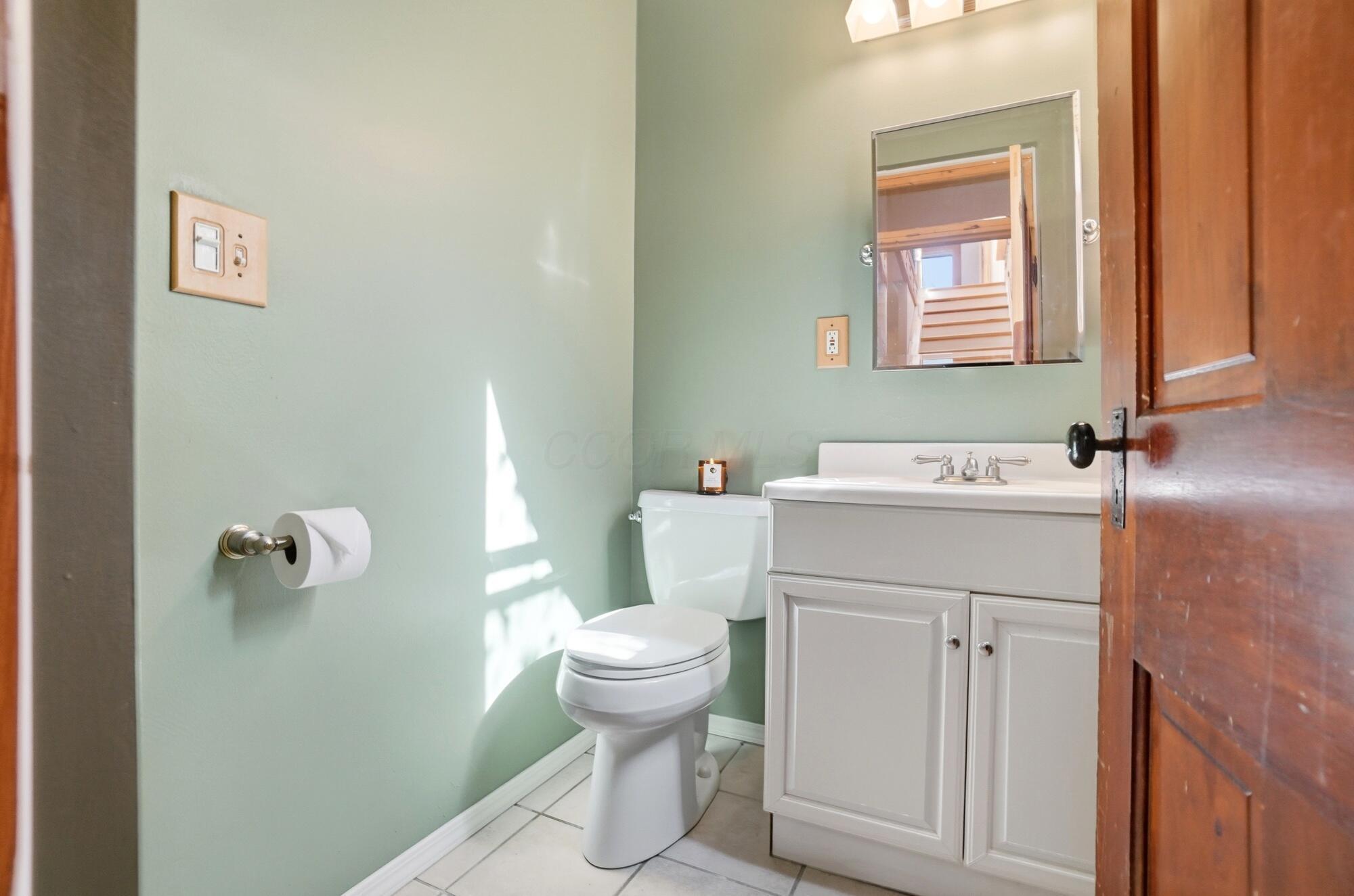 Columbus, Ohio, 43206, United States, 2 Bedrooms Bedrooms, ,2 BathroomsBathrooms,Residential,For Sale,1970918