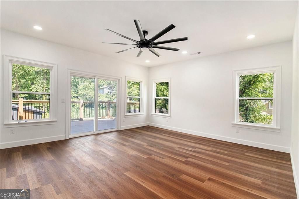 Smyrna, Georgia, 30080, United States, 4 Bedrooms Bedrooms, ,3 BathroomsBathrooms,Residential,For Sale,1913057
