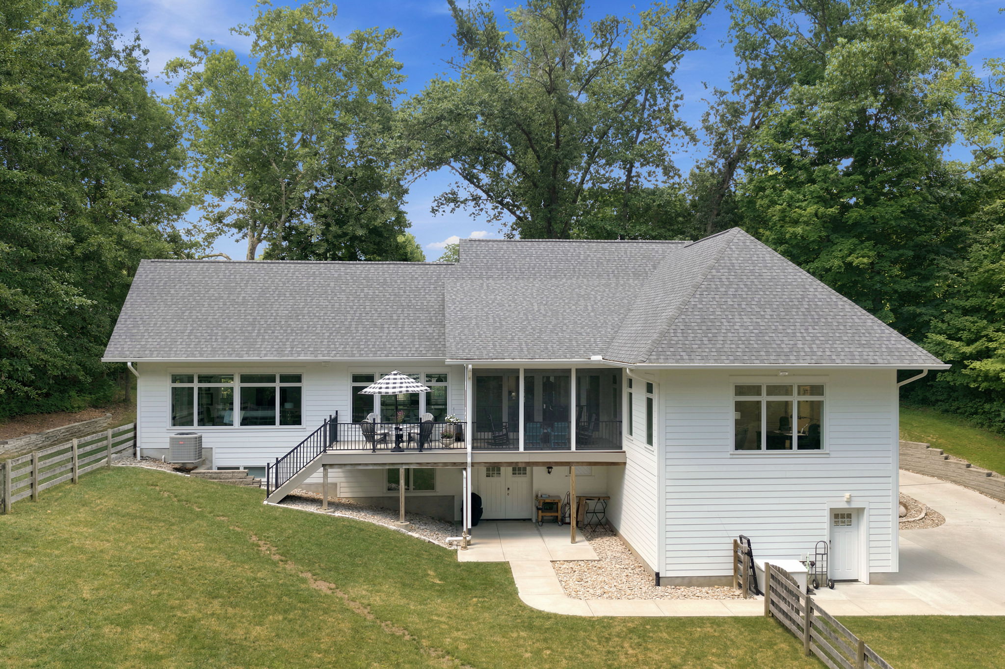  10036 Laurel Glen Drive, Loveland, OH 45140 - 物件實景