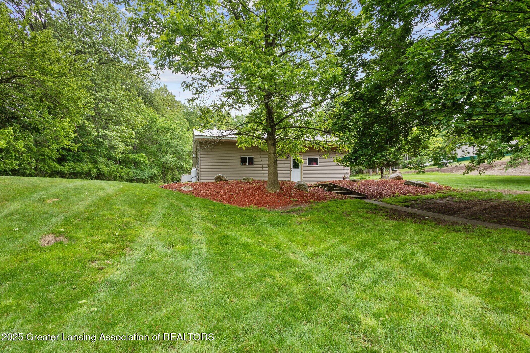 DeWitt, Michigan, 48820, United States, 4 Bedrooms Bedrooms, ,4 BathroomsBathrooms,Residential,For Sale,1911452