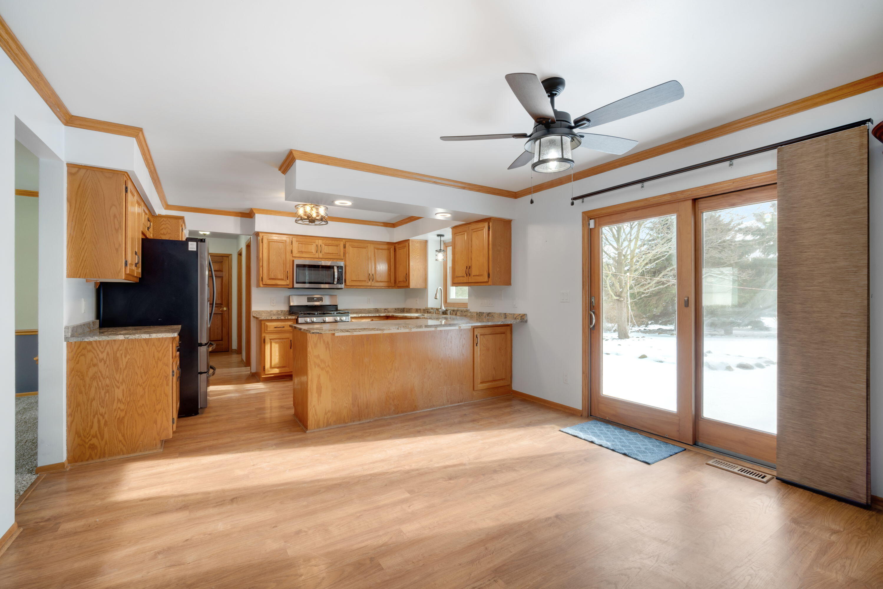 Saukville, Wisconsin, 53080, United States, 3 Bedrooms Bedrooms, ,4 BathroomsBathrooms,Residential,For Sale,2012591