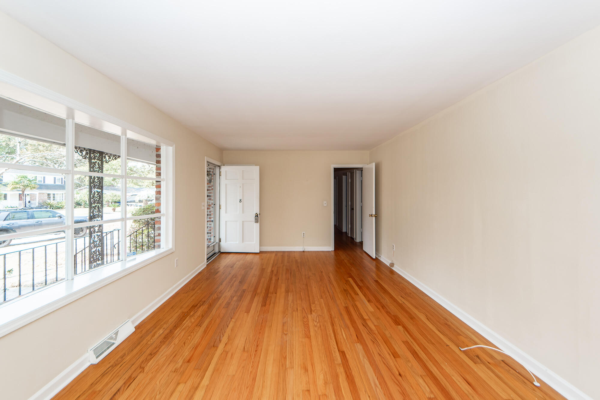 Charleston, South Carolina, 29407, United States, 3 Bedrooms Bedrooms, ,2 BathroomsBathrooms,Residential,For Sale,1738959