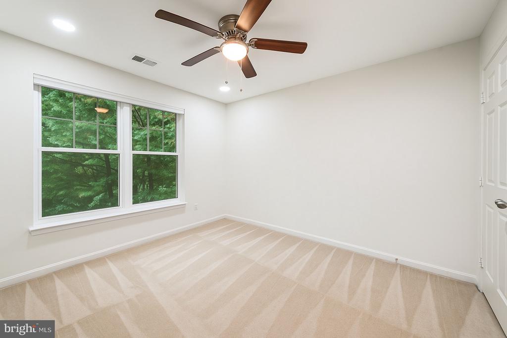 Reston, Virginia, 20194, United States, 3 Bedrooms Bedrooms, ,4 BathroomsBathrooms,Residential,For Sale,1869316