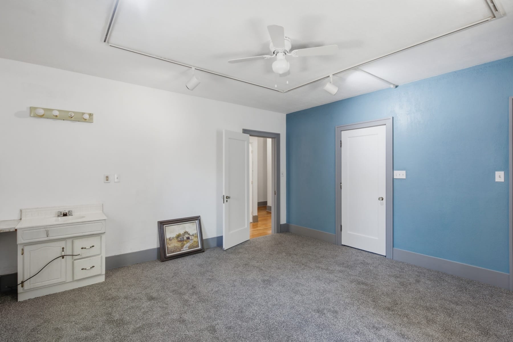  220 NW A Street Grants Pass, OR 97526 - 物件實景