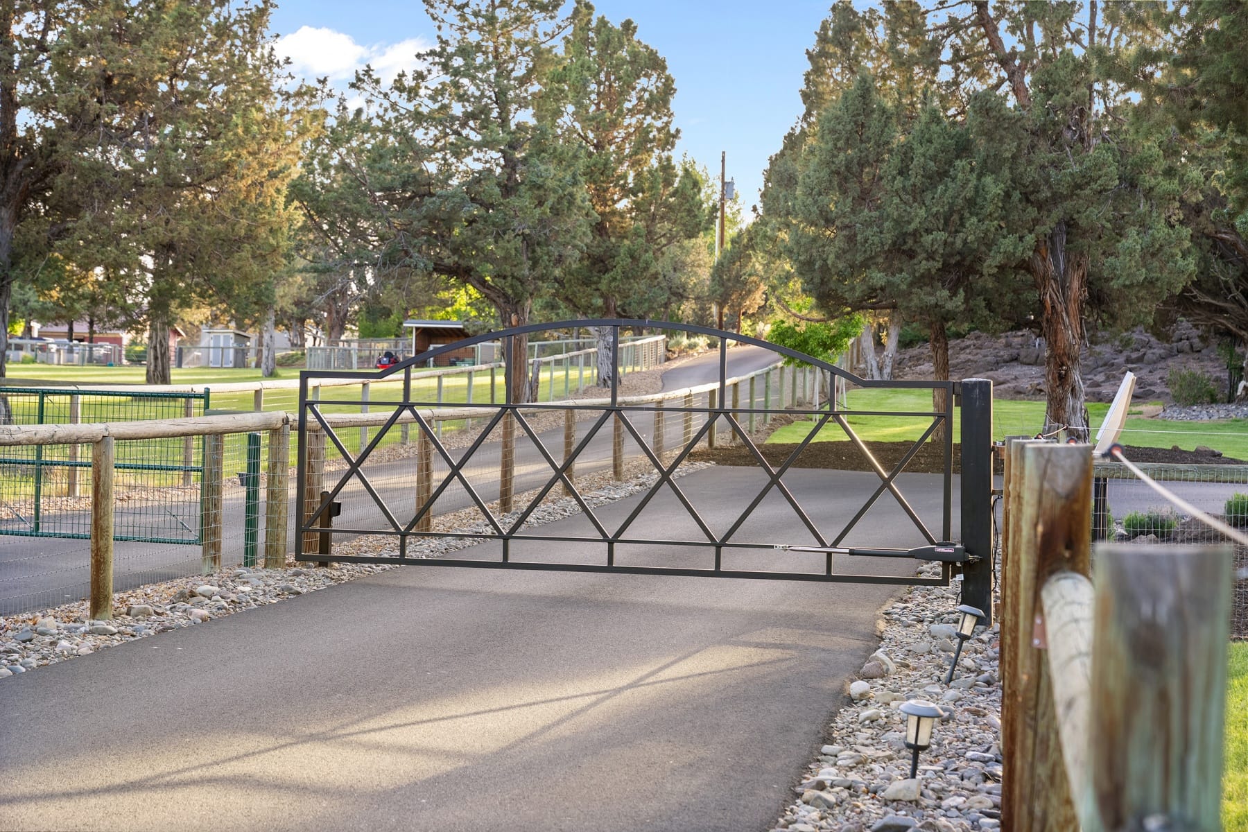  61935 Ten Barr Ranch Road Bend, OR 97701 - 物件實景