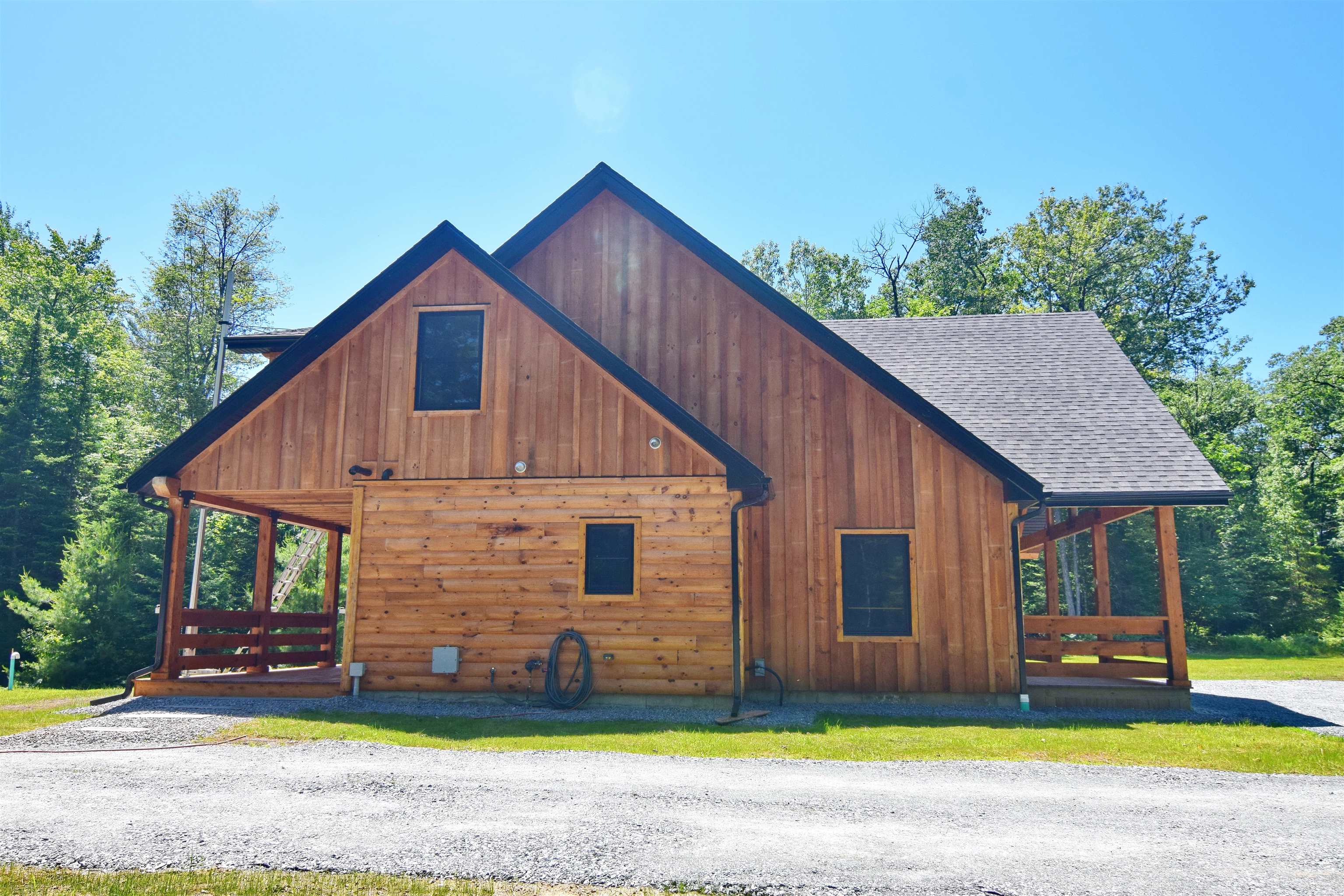 Lisbon, New Hampshire, 03585, United States, 3 Bedrooms Bedrooms, ,3 BathroomsBathrooms,Residential,For Sale,1877194