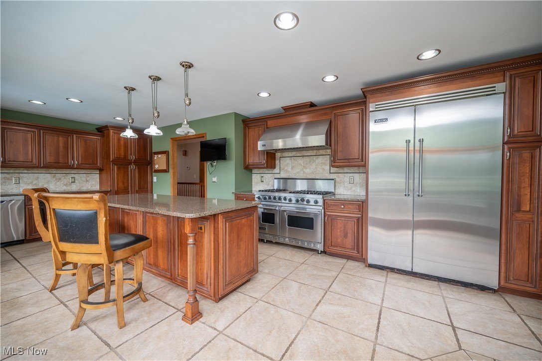 Diamond, Ohio, 44412, United States, 5 Bedrooms Bedrooms, ,5 BathroomsBathrooms,Residential,For Sale,1983781