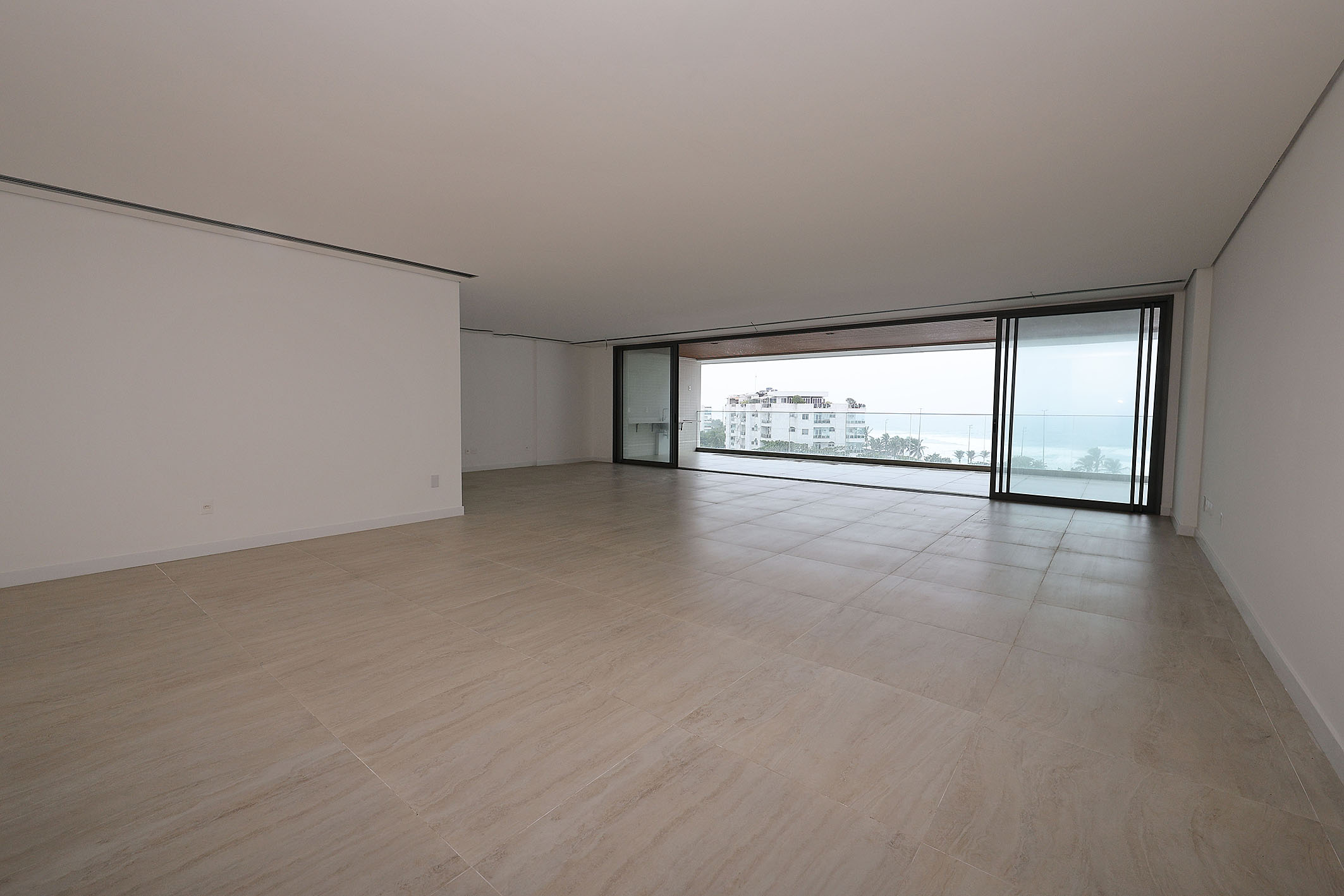  Elegant ocean-view residence in a full-service residential condominium - 物件實景