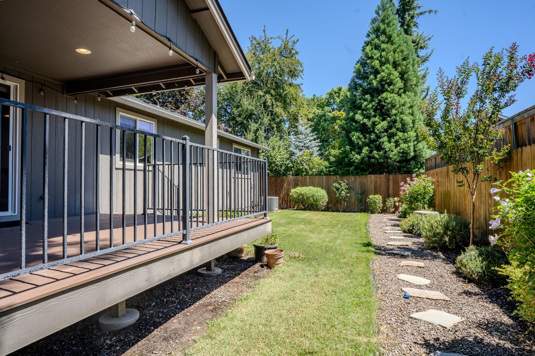  2196 Crestbrook Road Medford, OR 97504 - 物件實景