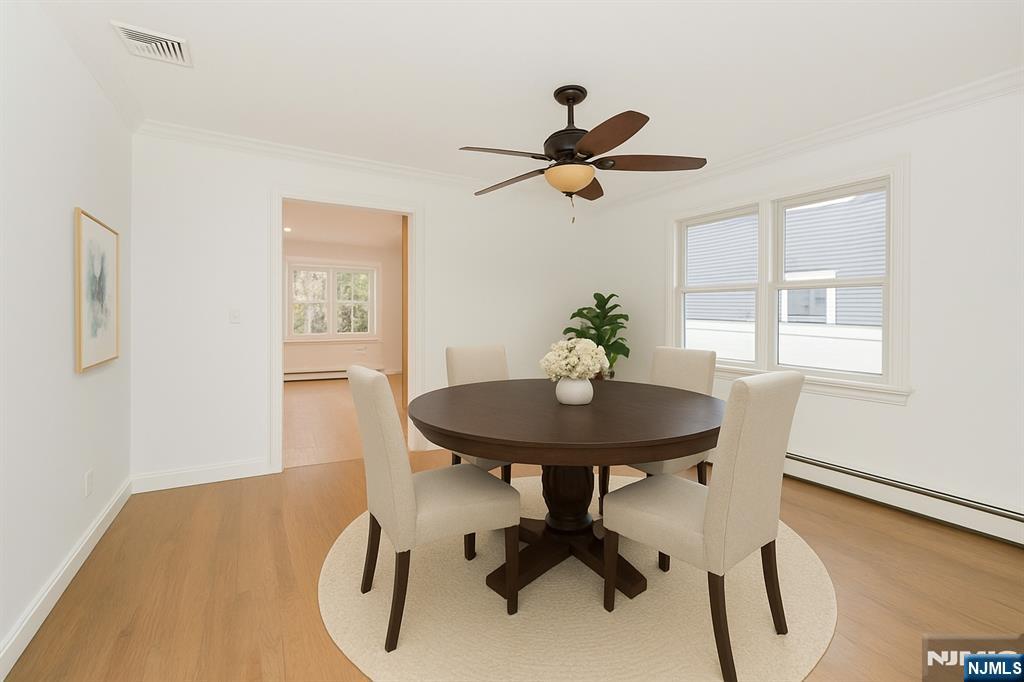 Mahwah, New Jersey, 07430, United States, 4 Bedrooms Bedrooms, ,3 BathroomsBathrooms,Residential,For Sale,1989324