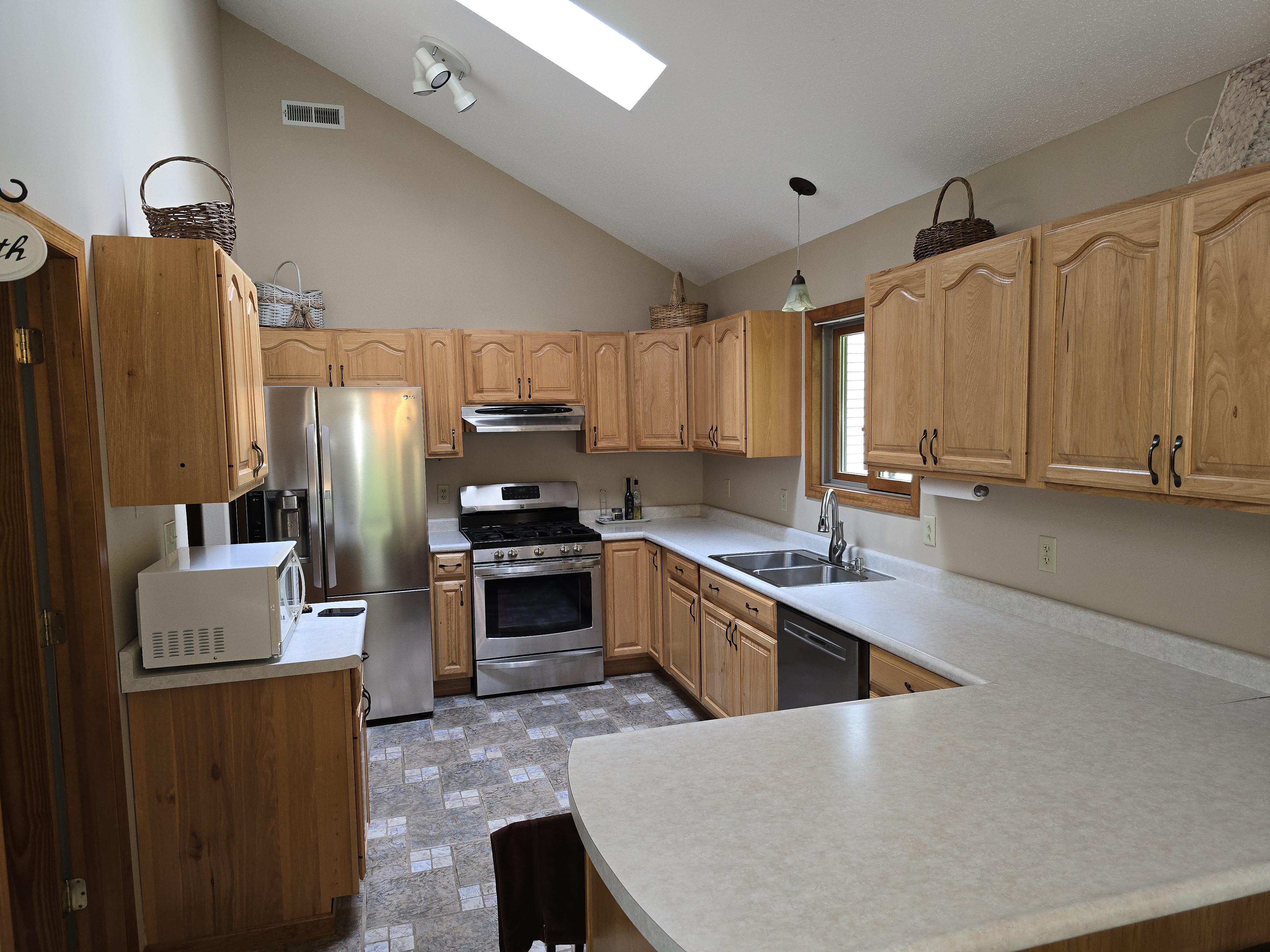 Lake Park, Minnesota, 56554, United States, 2 Bedrooms Bedrooms, ,Residential,For Sale,1927444