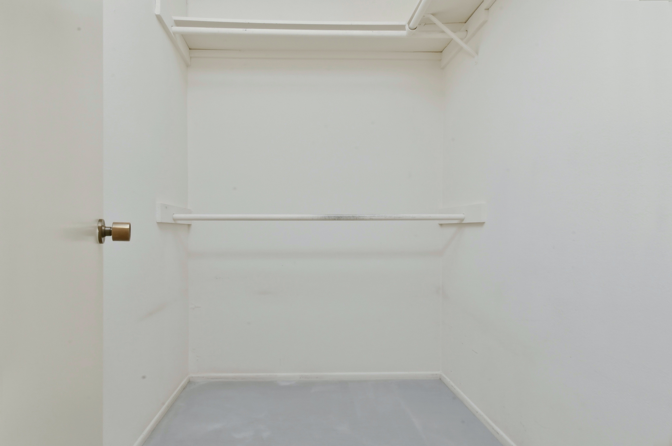  11738 Moorpark Street Unit E - 物件實景