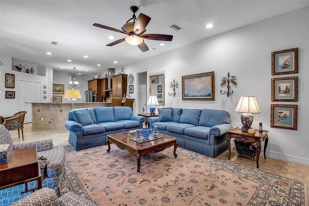 Sarasota, Florida, 34240, United States, 3 Bedrooms Bedrooms, ,3 BathroomsBathrooms,Residential,For Sale,2003503