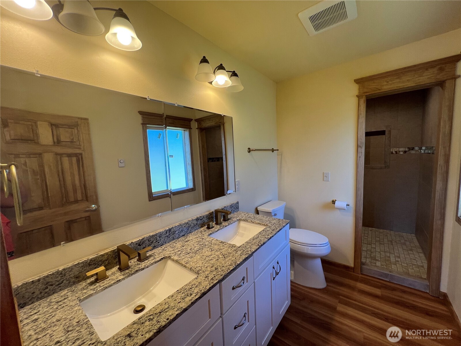 Glenoma, Washington, 98336, United States, 3 Bedrooms Bedrooms, ,1 BathroomBathrooms,Residential,For Sale,1920569
