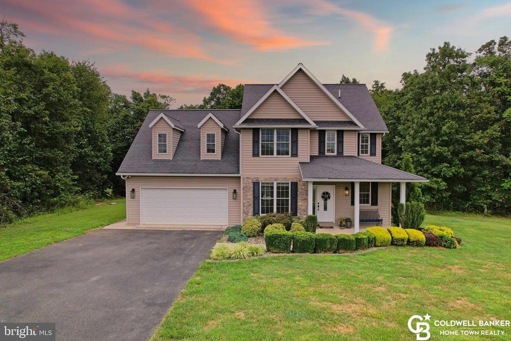 RIDGELEY, West Virginia, 26753, United States, 4 Bedrooms Bedrooms, ,3 BathroomsBathrooms,Residential,For Sale,1940316