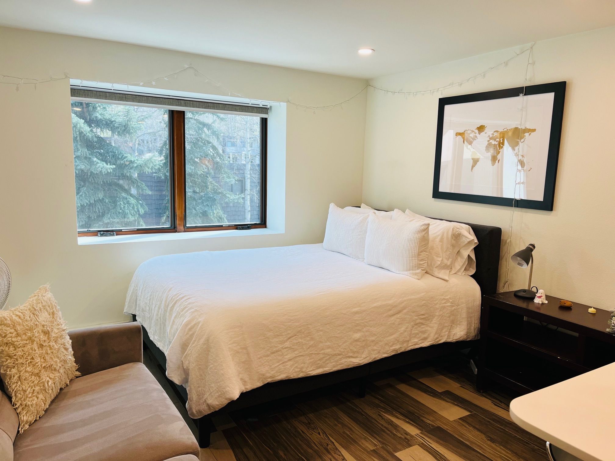  Top-Floor Studio in Winfield Arms - 物件實景