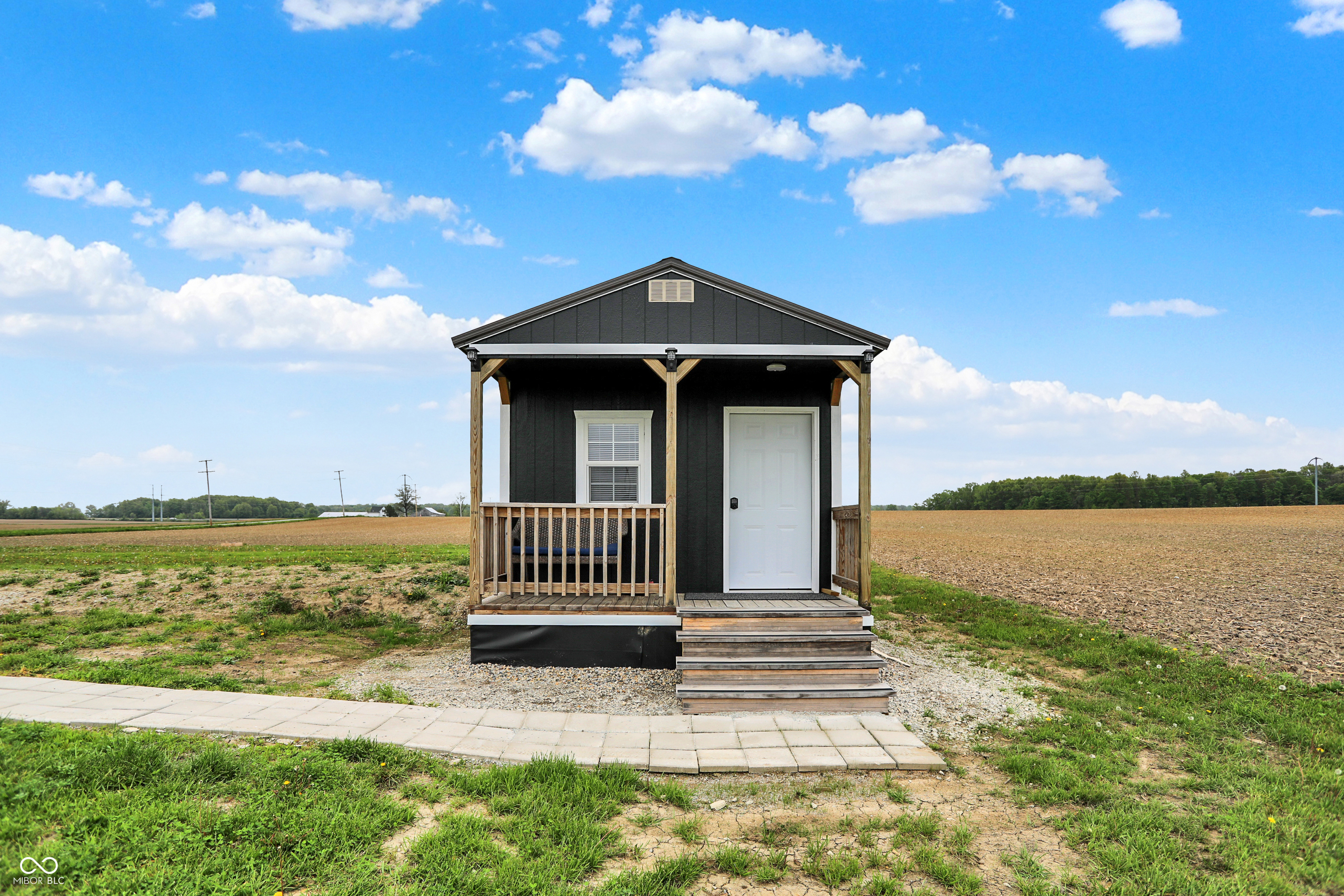 Marion, Indiana, 46952, United States, 5 Bedrooms Bedrooms, ,4 BathroomsBathrooms,Residential,For Sale,1915363