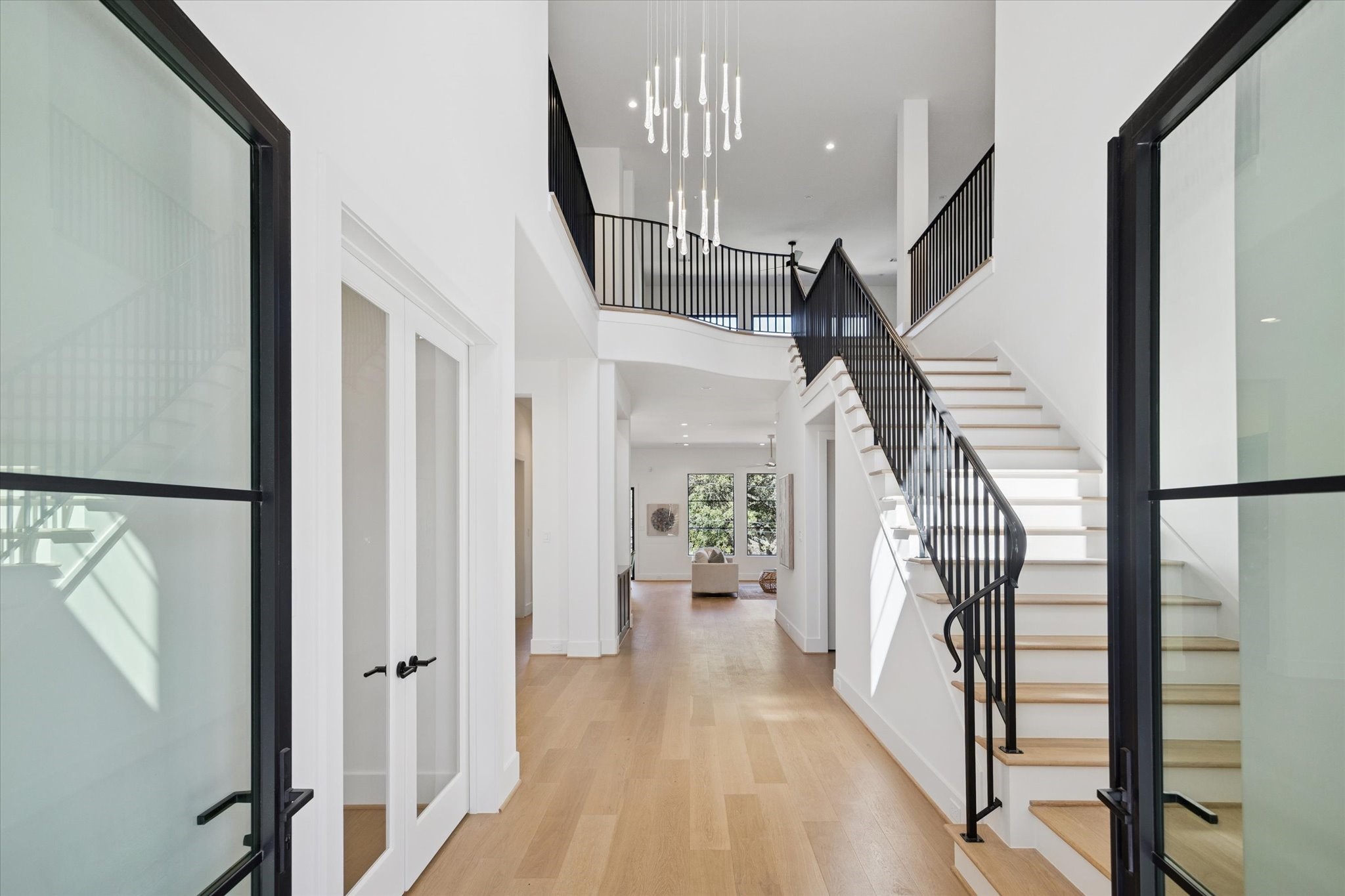  4914 Wigton Drive - 物件實景