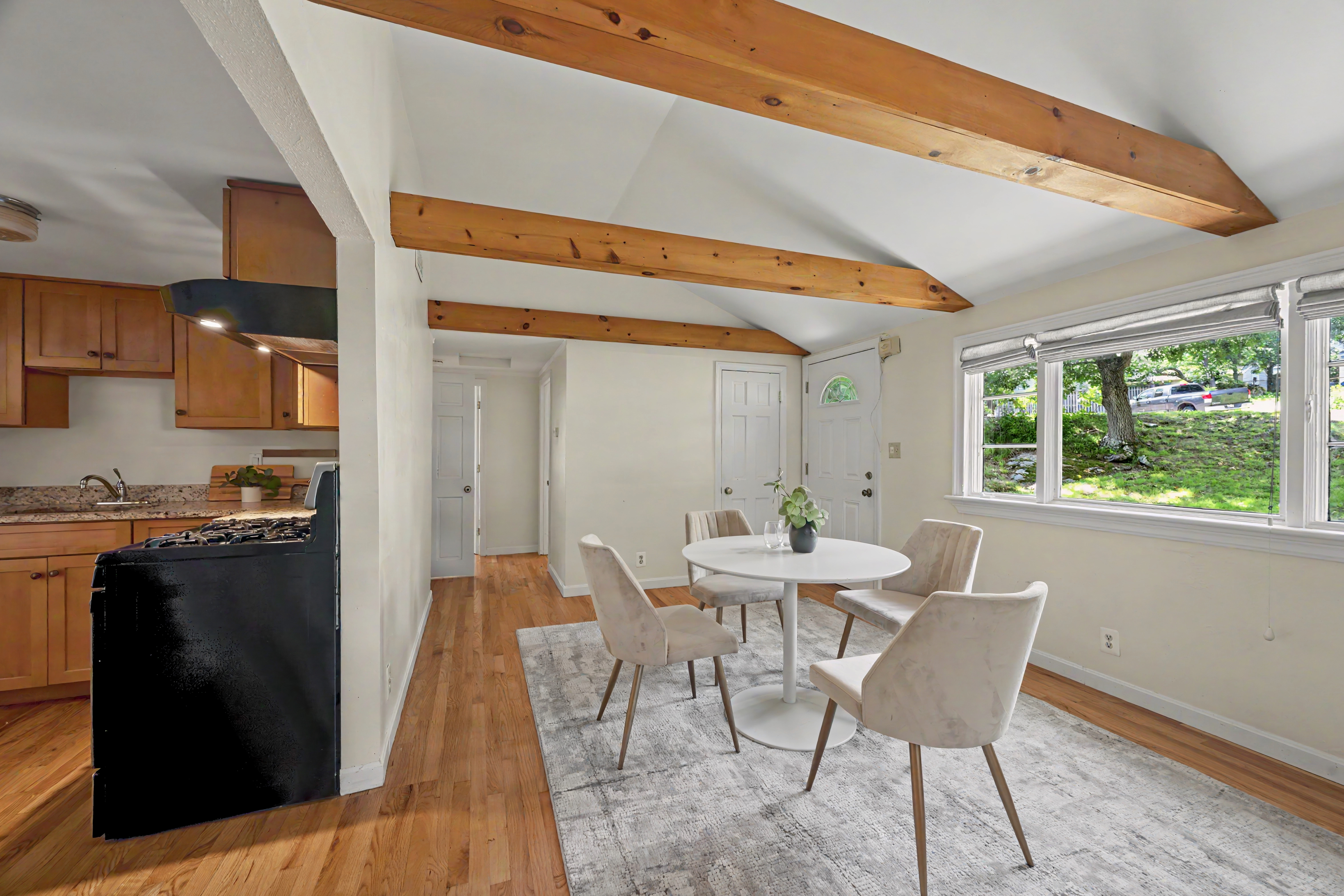  12 Vista Circle, Arlington, MA, 02474 - 物件實景