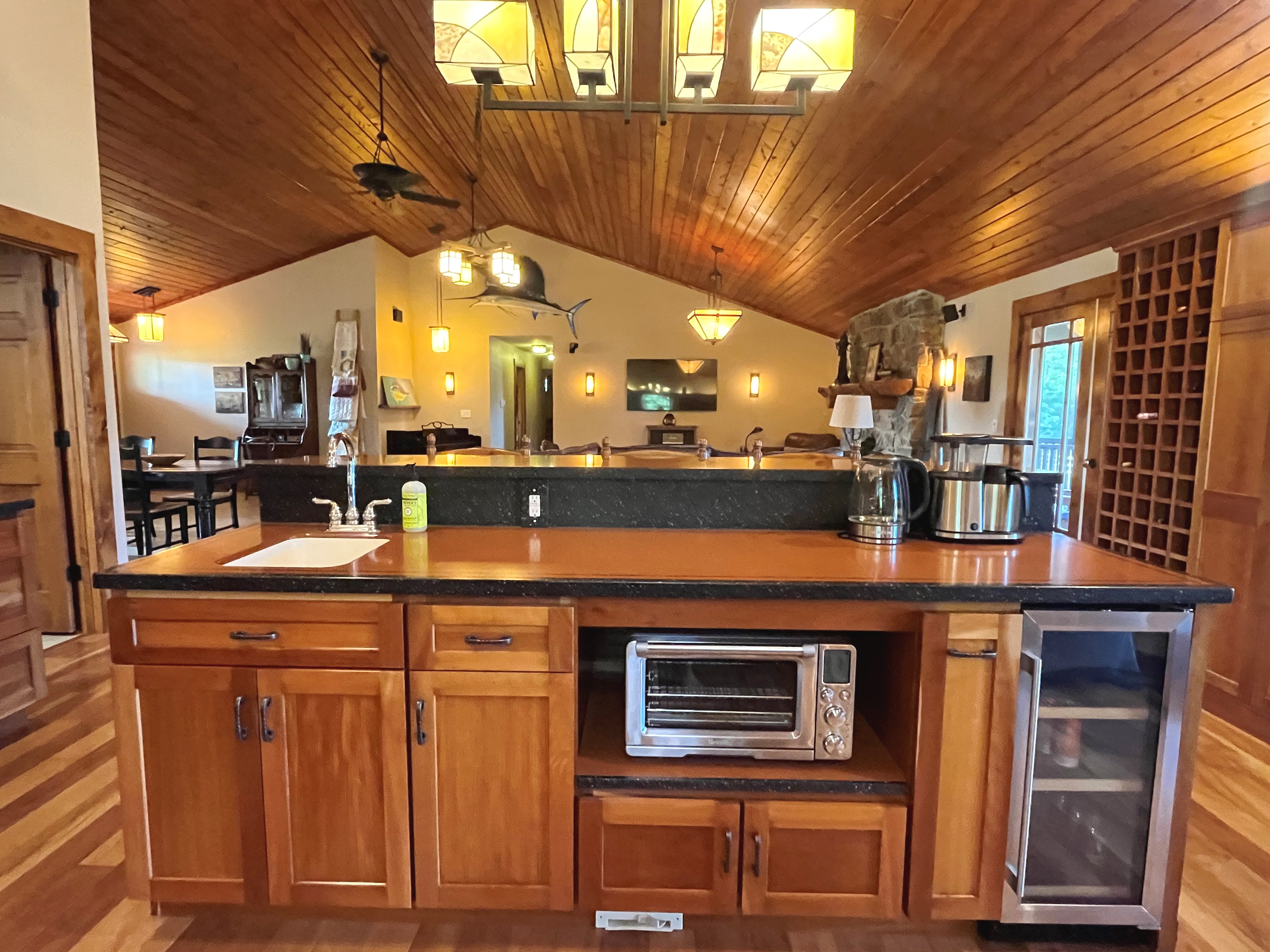 Chillicothe, Missouri, 64601, United States, 3 Bedrooms Bedrooms, ,3 BathroomsBathrooms,Residential,For Sale,1924445