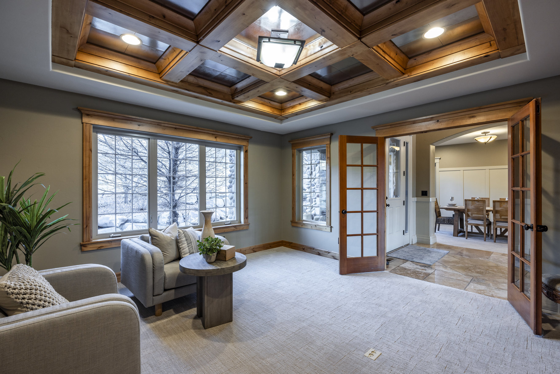  Mountain Views, Trail Access & Luxury East Bench Living - 物件實景