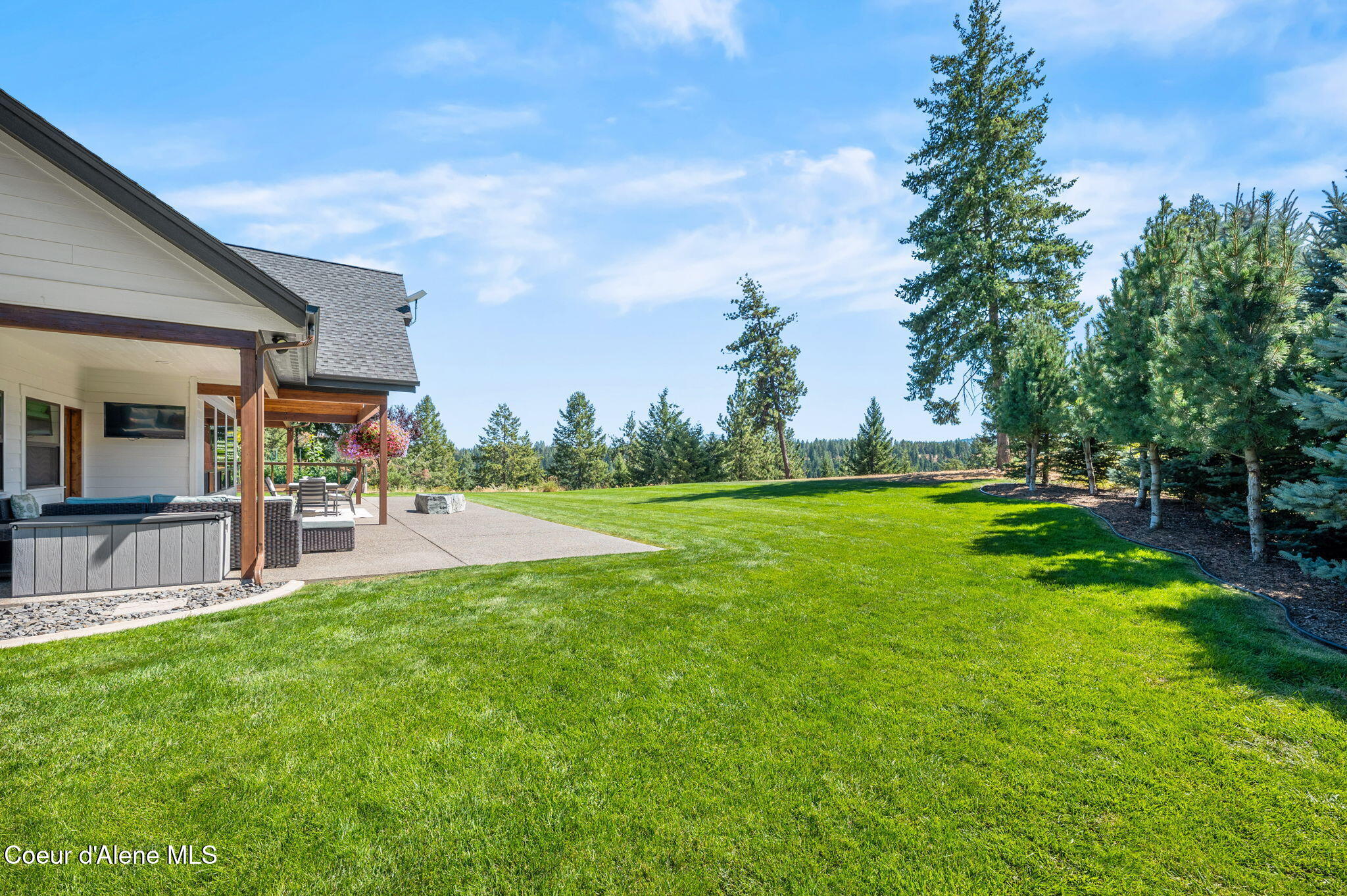 Coeur d'Alene, Idaho, 83814, United States, 3 Bedrooms Bedrooms, ,3 BathroomsBathrooms,Residential,For Sale,2010750