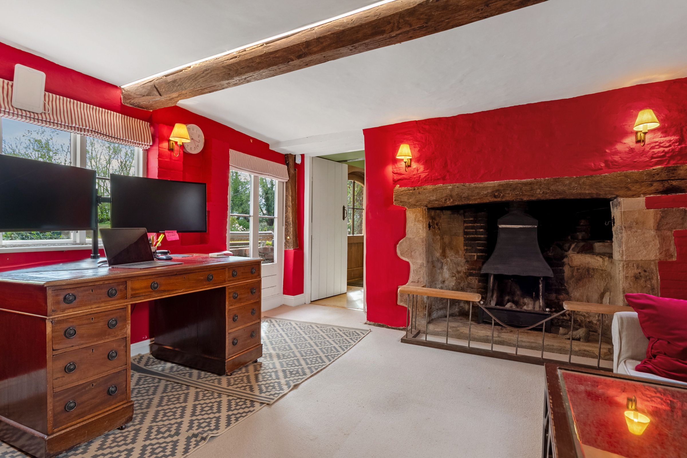  A Historic Oxfordshire Country House with Extensive Leisure Facilities - 物件實景