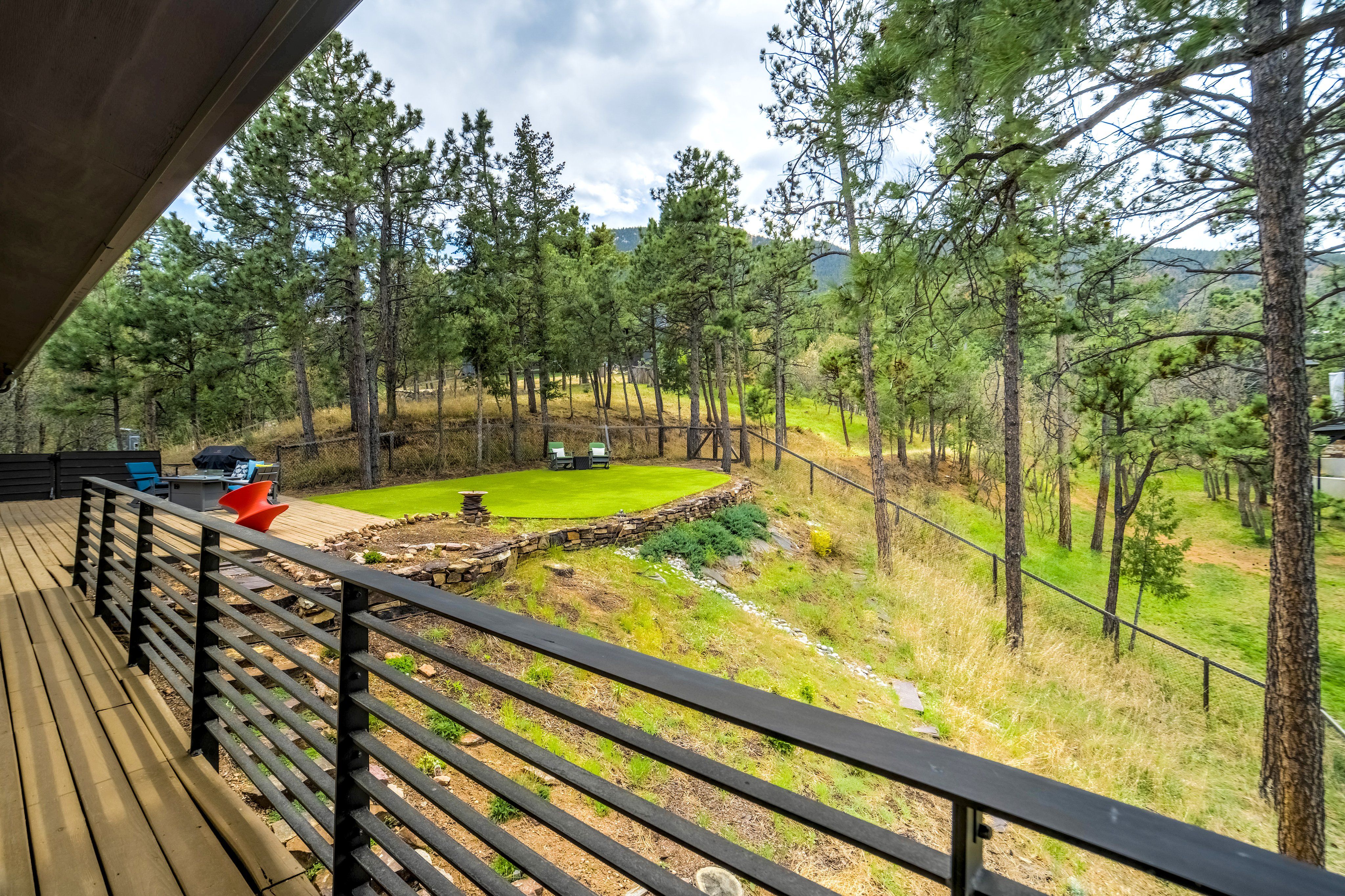  Don Price Mid-Century in Broadmoor Heights: 8 Midland Road - 物件實景