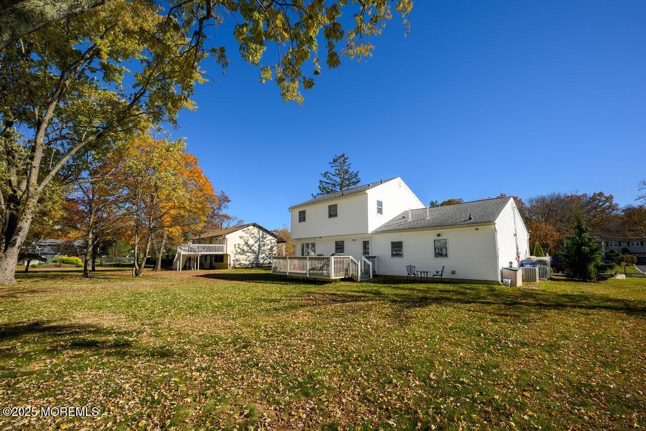 Manalapan, New Jersey, 07726, United States, 4 Bedrooms Bedrooms, ,2 BathroomsBathrooms,Residential,For Sale,1988076