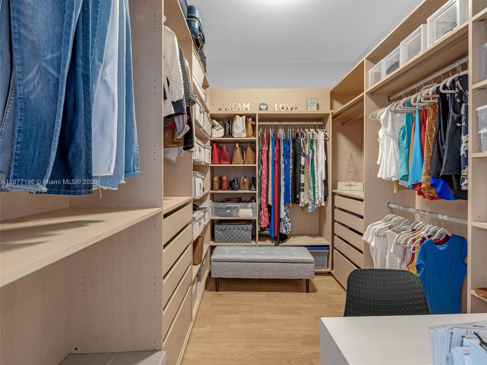 Miami, Florida, 33186, United States, 3 Bedrooms Bedrooms, ,3 BathroomsBathrooms,Residential,For Sale,1949094