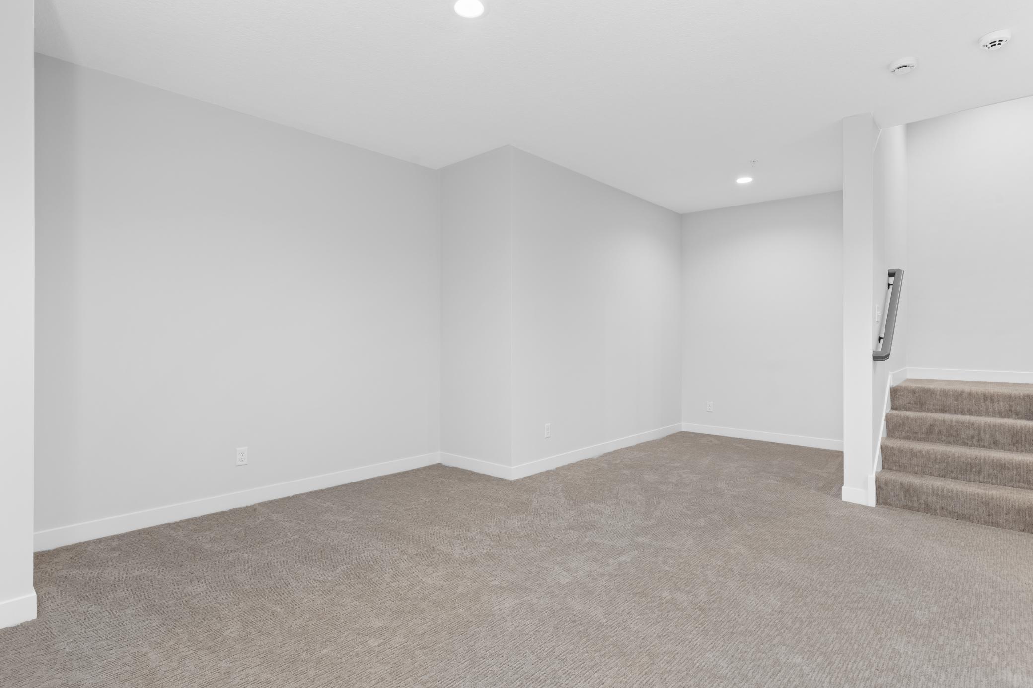 Orono, Minnesota, 55356, United States, 3 Bedrooms Bedrooms, ,4 BathroomsBathrooms,Residential,For Sale,1918632