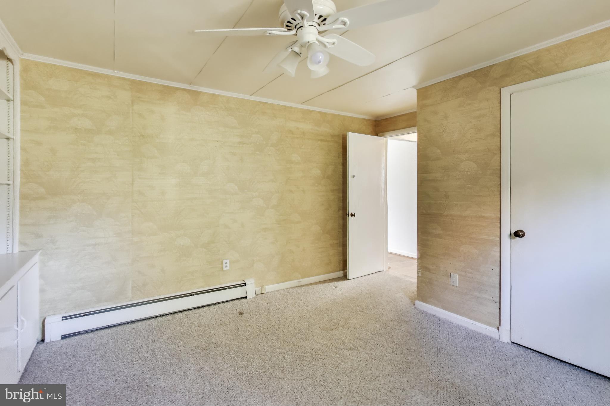 Cheverly, Maryland, 20785, United States, 5 Bedrooms Bedrooms, ,2 BathroomsBathrooms,Residential,For Sale,1990402