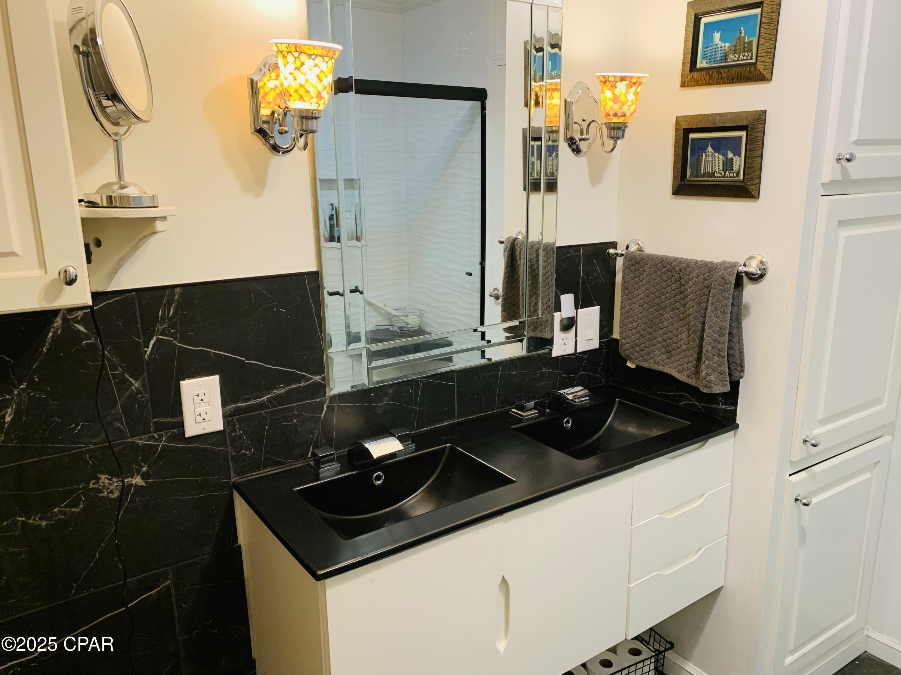 Panama City, Florida, 32404, United States, 3 Bedrooms Bedrooms, ,2 BathroomsBathrooms,Residential,For Sale,1883539