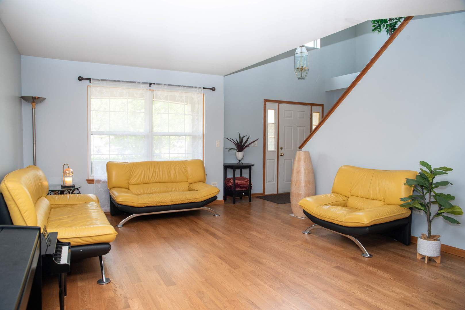 Aurora, Illinois, 60502, United States, 4 Bedrooms Bedrooms, ,4 BathroomsBathrooms,Residential,For Sale,1917794