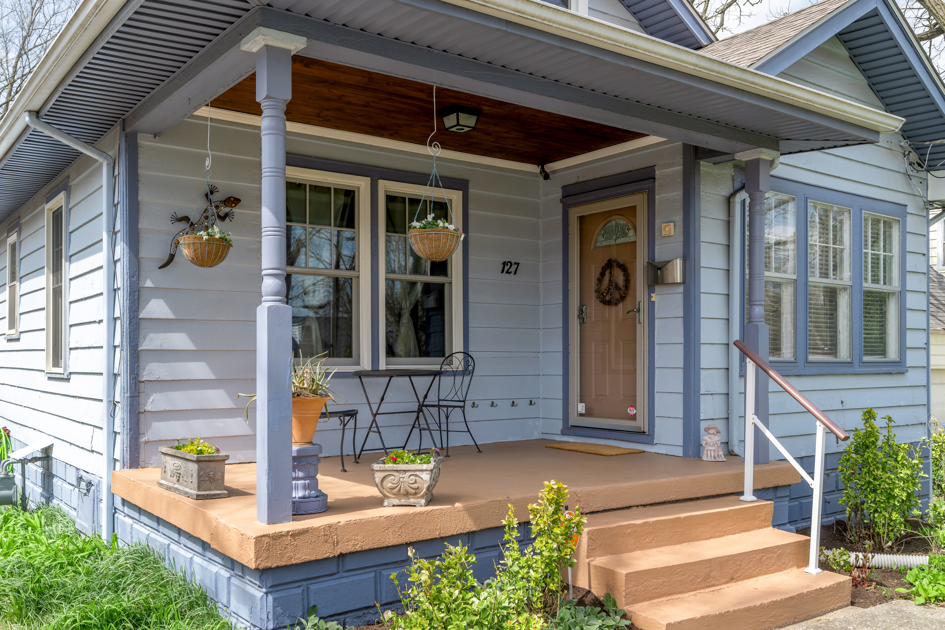  127 Delmont Drive - 物件實景