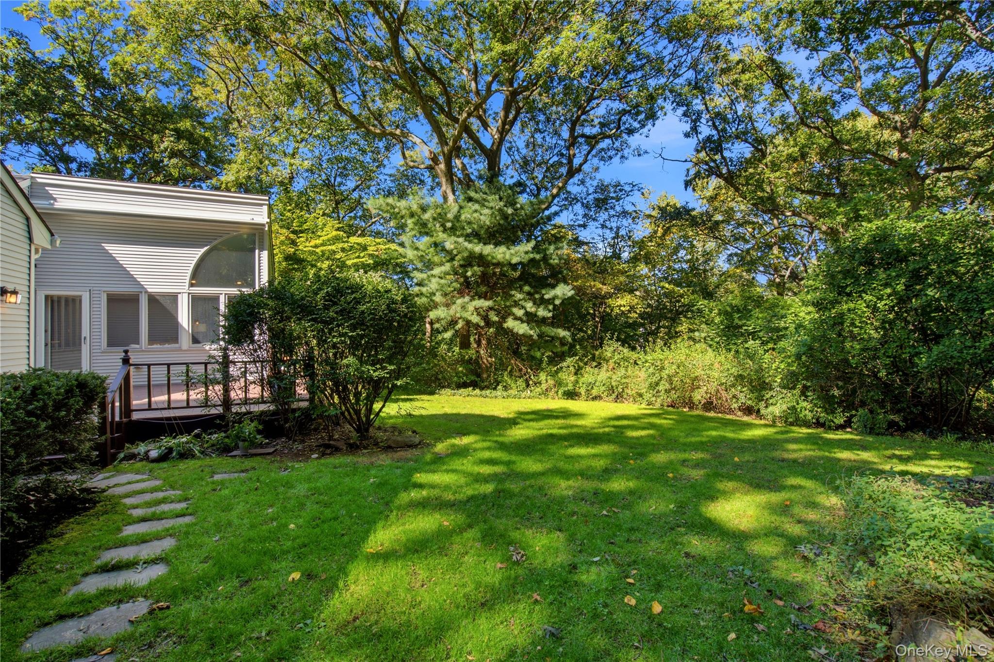  11 Pennington Drive, Huntington, NY, 11743 - 物件實景