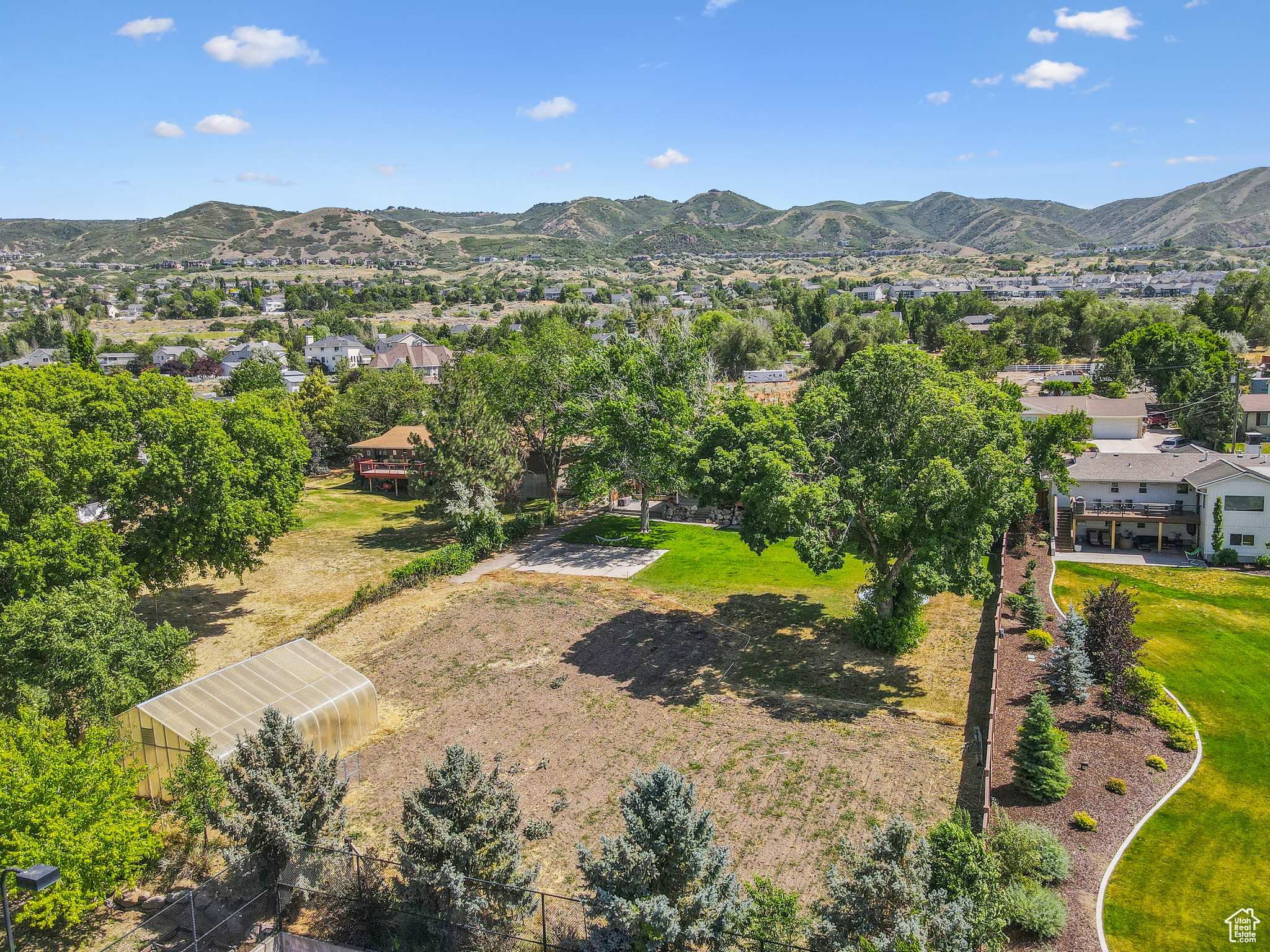 Draper, Utah, 84020, United States, 6 Bedrooms Bedrooms, ,4 BathroomsBathrooms,Residential,For Sale,1848551
