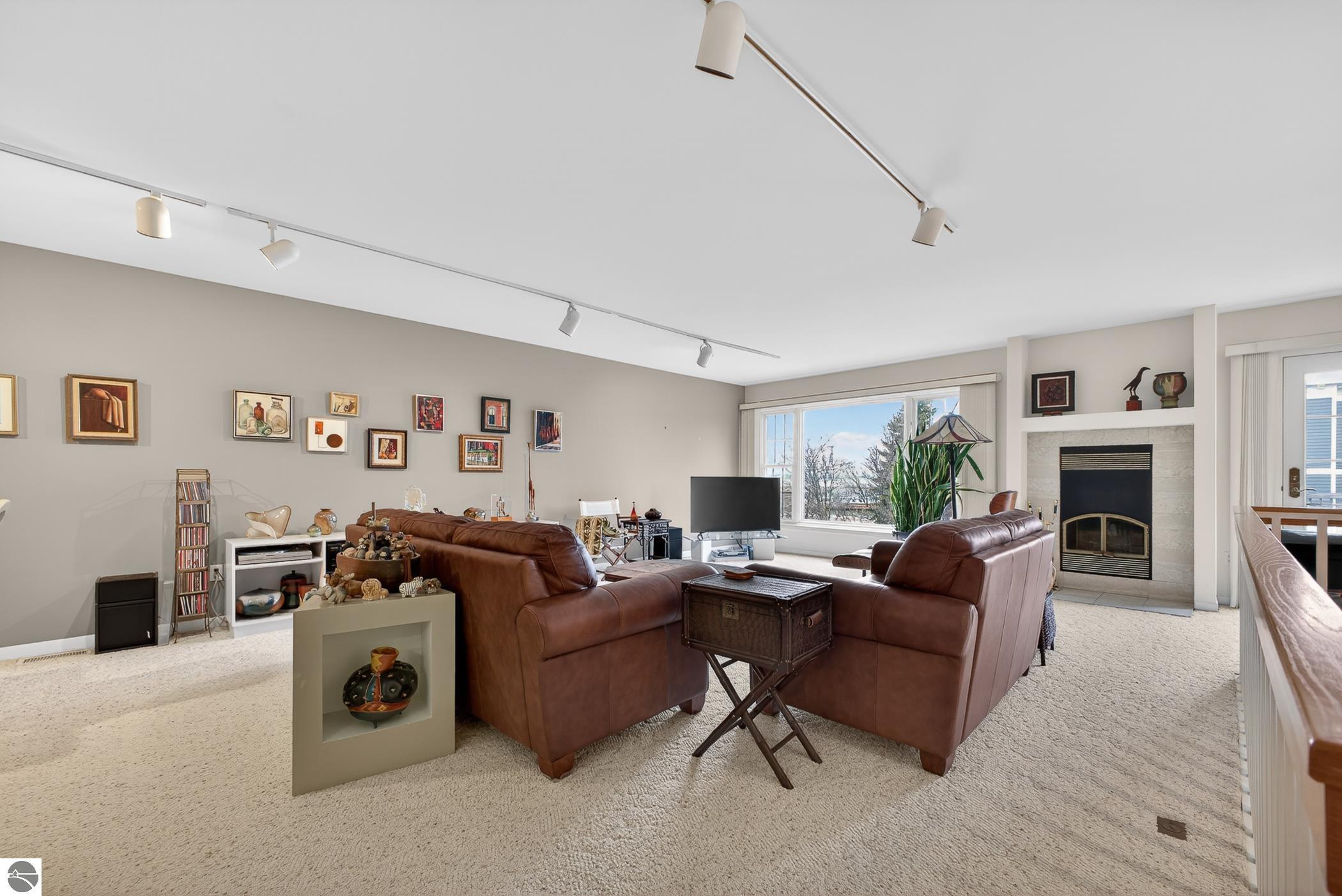 Elk Rapids, Michigan, 49629, United States, 2 Bedrooms Bedrooms, ,3 BathroomsBathrooms,Residential,For Sale,2037938