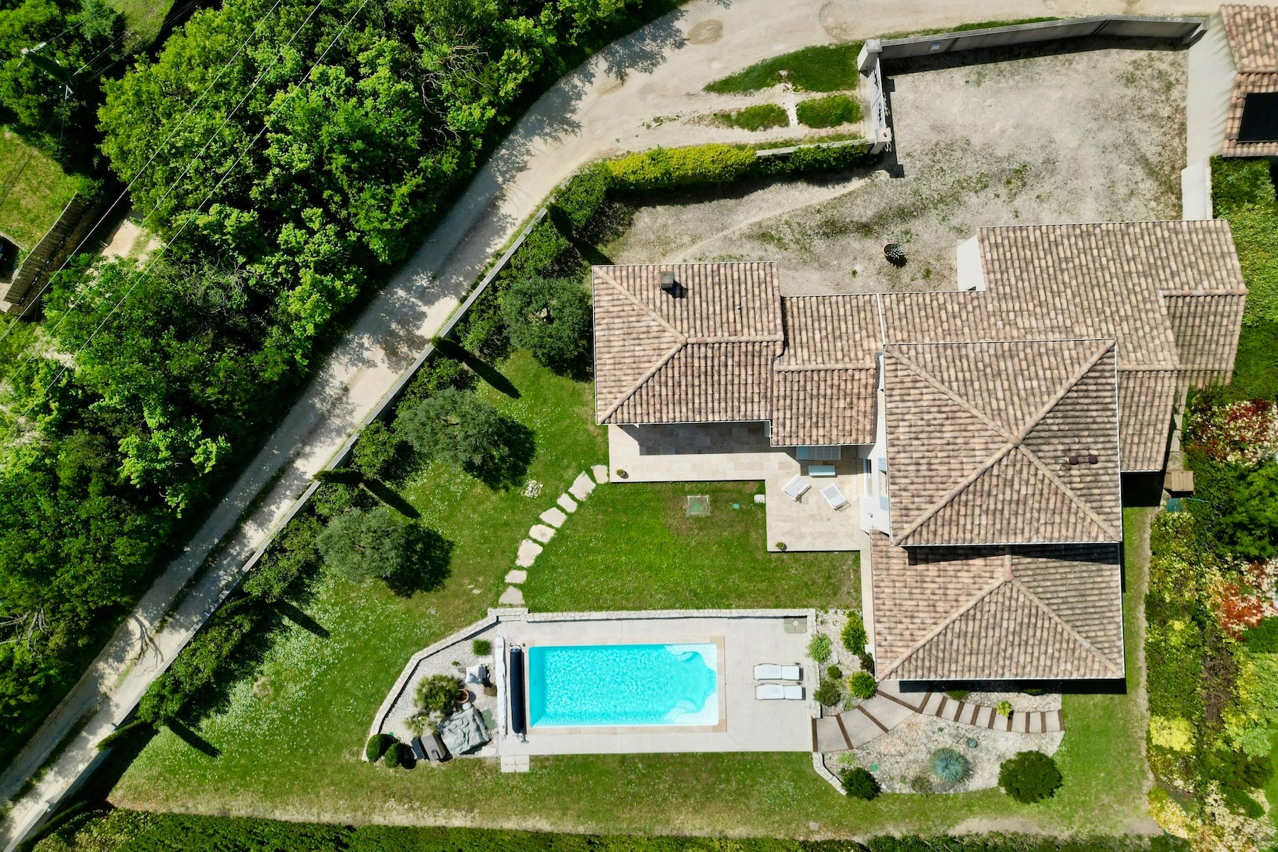  Contemporary villa with swimming pool, in immediate proximity to Uzès - 物件實景