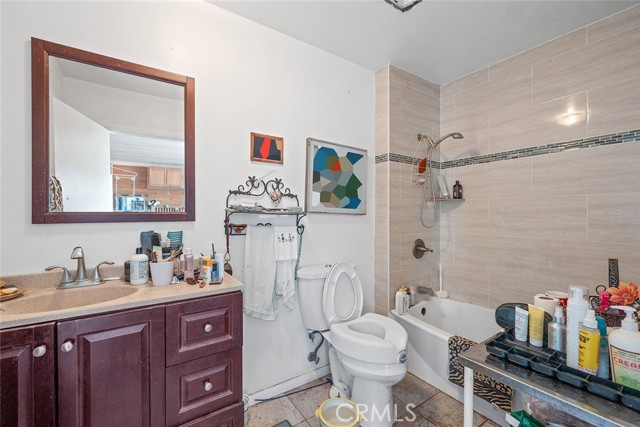 Fallbrook, California, 92028, United States, 2 Bedrooms Bedrooms, ,3 BathroomsBathrooms,Residential,For Sale,1979251