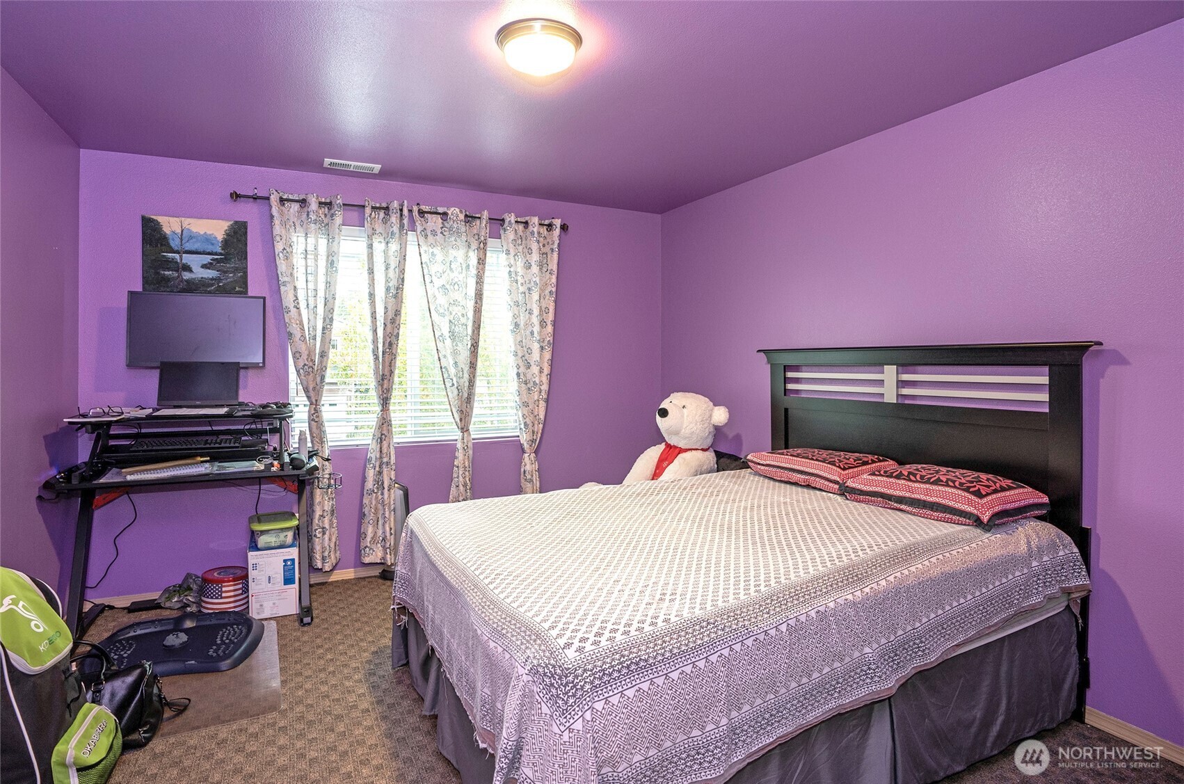 Puyallup, Washington, 98375, United States, 3 Bedrooms Bedrooms, ,3 BathroomsBathrooms,Residential,For Sale,1989392